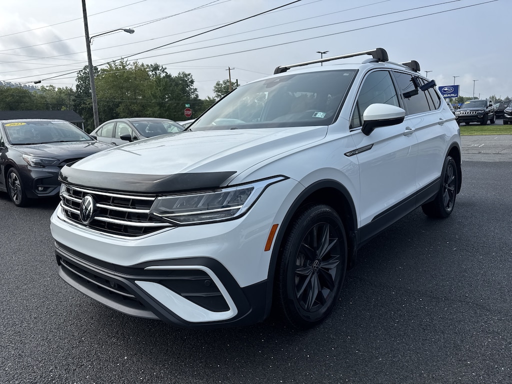 Used 2024 Volkswagen Tiguan SE SUV