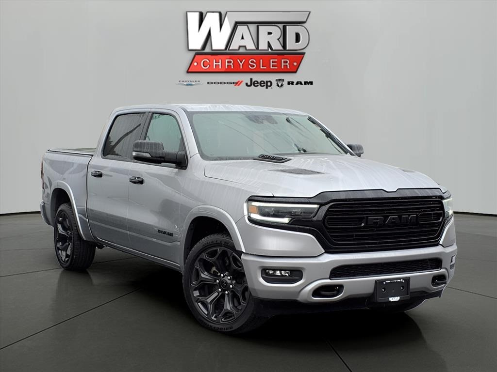 2024 Ram 1500 Truck Crew Cab 