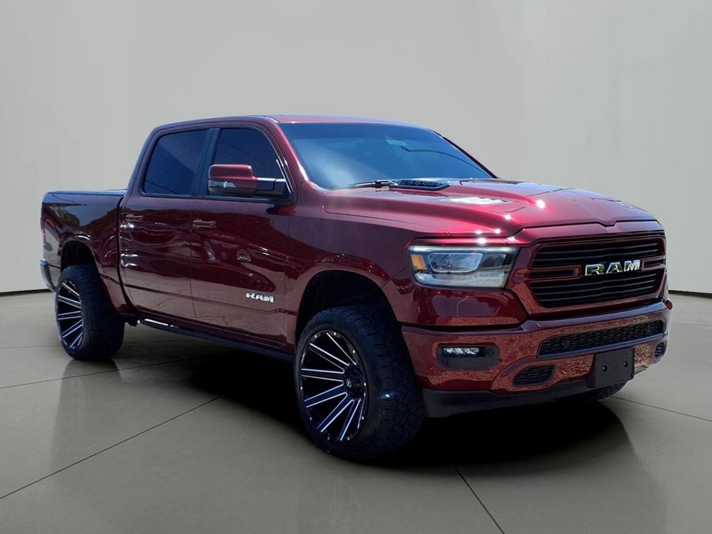 2024 RAM 1500 Laramie 4x4 Crew Cab 5'7's photo