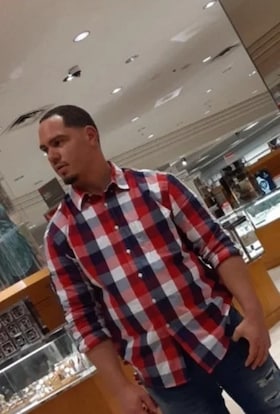 Staff member Jordan Pethy from ID_8e496a