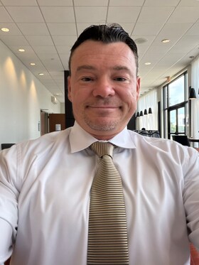 Staff member Andy Crane from ID_4d14de