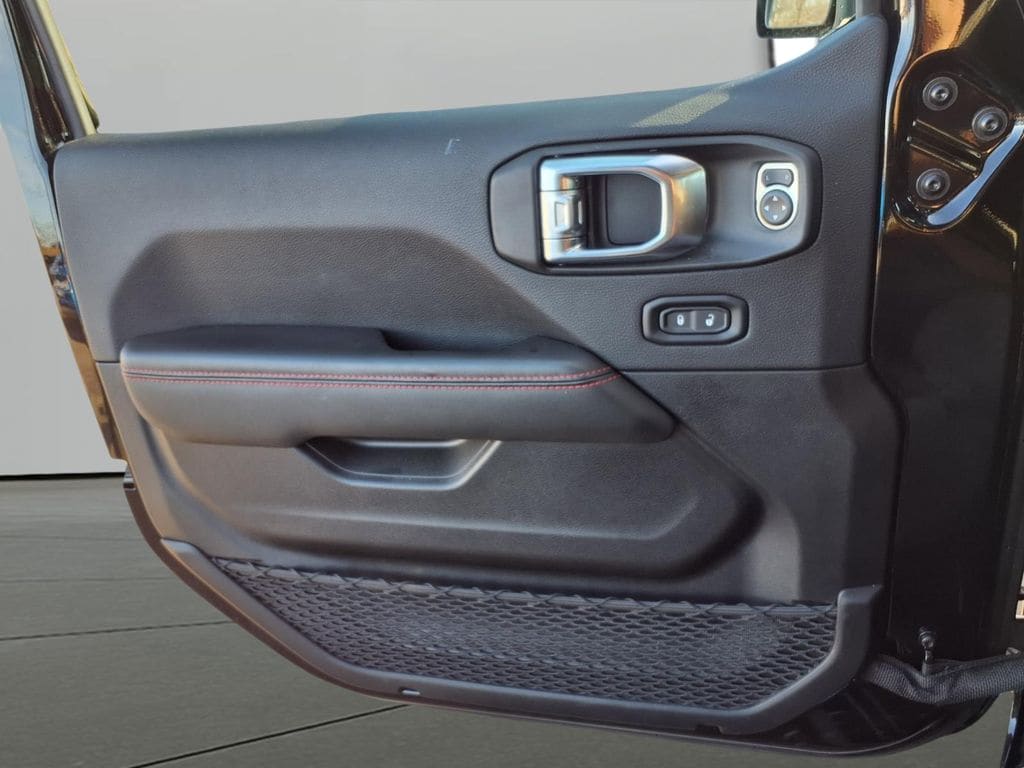 2025 Jeep Wrangler 4-Door Rubicon - Photo 14