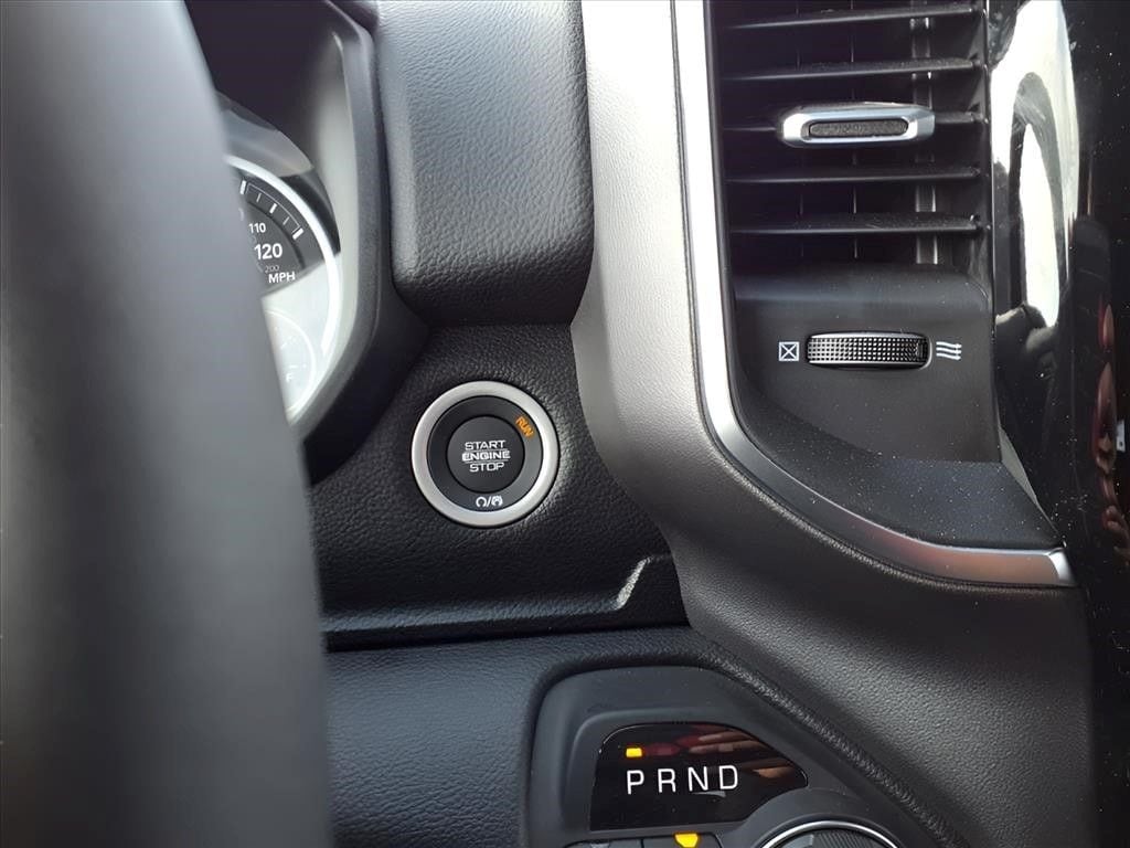 2025 RAM 1500 Big Horn/Lone Star - Photo 6
