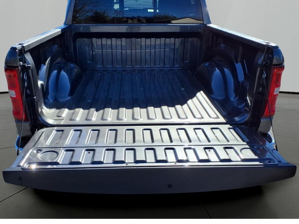 2025 RAM 1500 Laramie - Photo 23