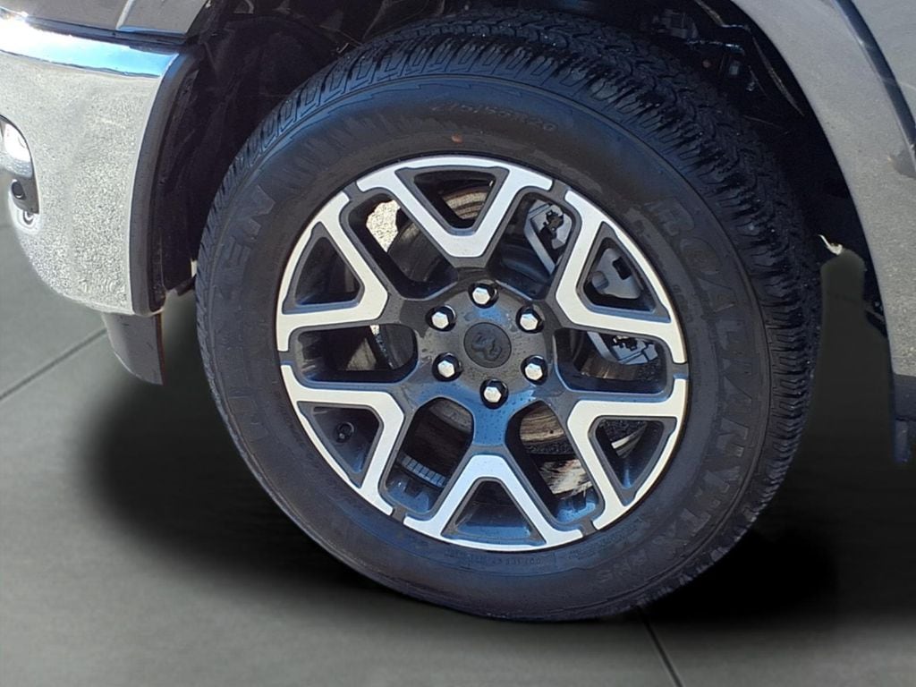 2025 RAM 1500 Laramie - Photo 16