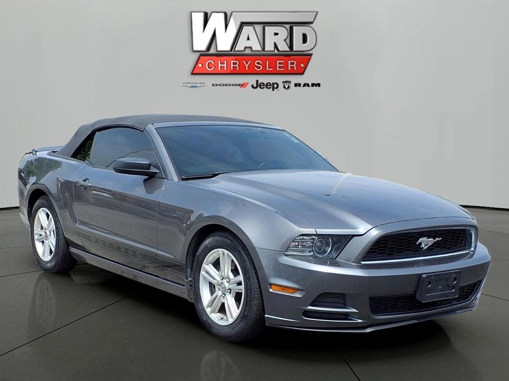 2014 Ford Mustang V6