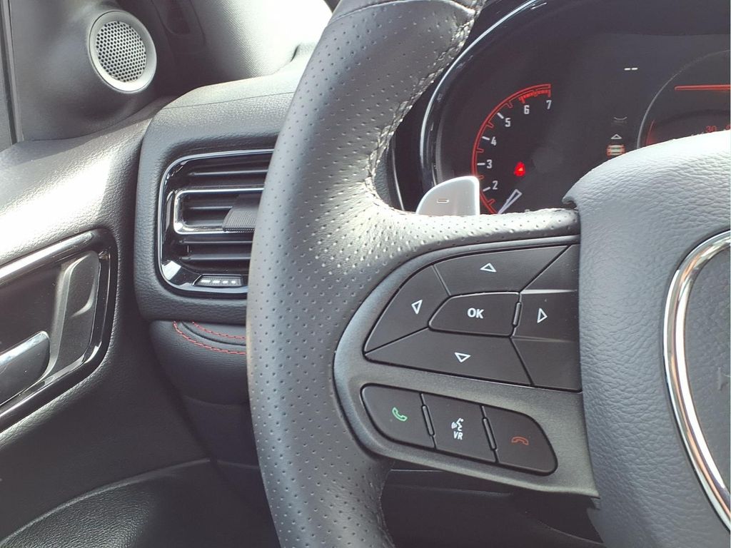 2025 Dodge Durango R/T - Photo 11