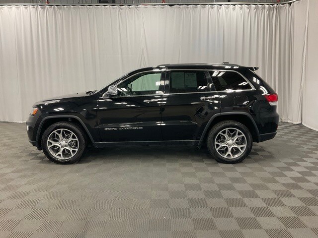Used 2022 Jeep Grand Cherokee WK Limited with VIN 1C4RJFBGXNC122470 for sale in Moorhead, Minnesota