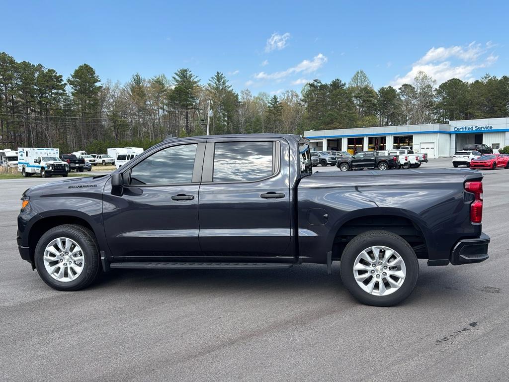 2023 Chevrolet Silverado 1500 Custom - Photo 8