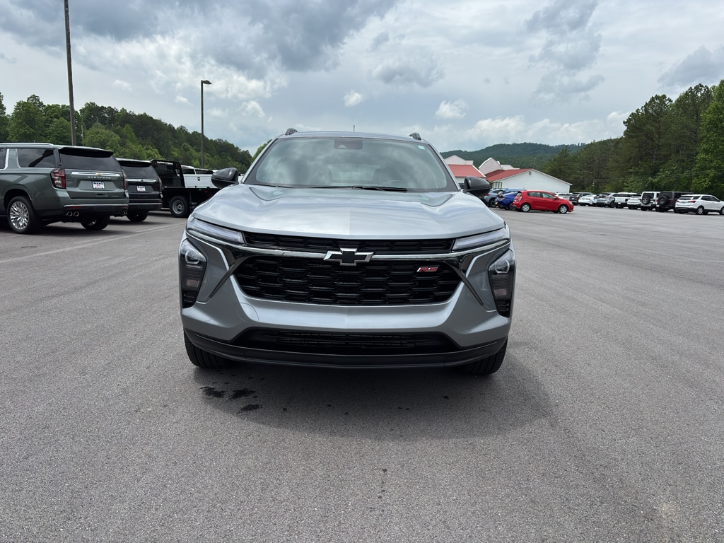 Used 2025 Chevrolet Trax RS with VIN KL77LJEP6SC050983 for sale in Blairsville, GA