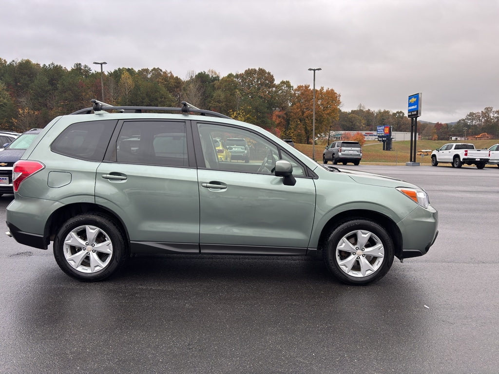 Used 2016 Subaru Forester 2.5i Premium