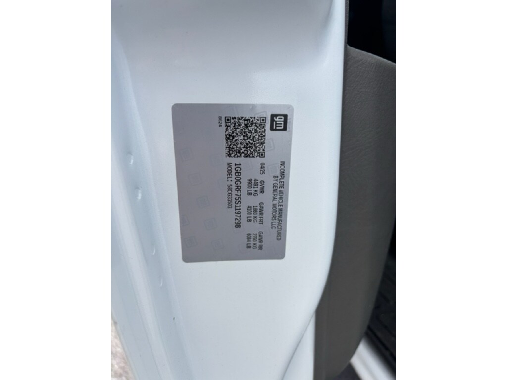 New 2025 Chevrolet Express Cutaway 3500 1WT Cutaway Van