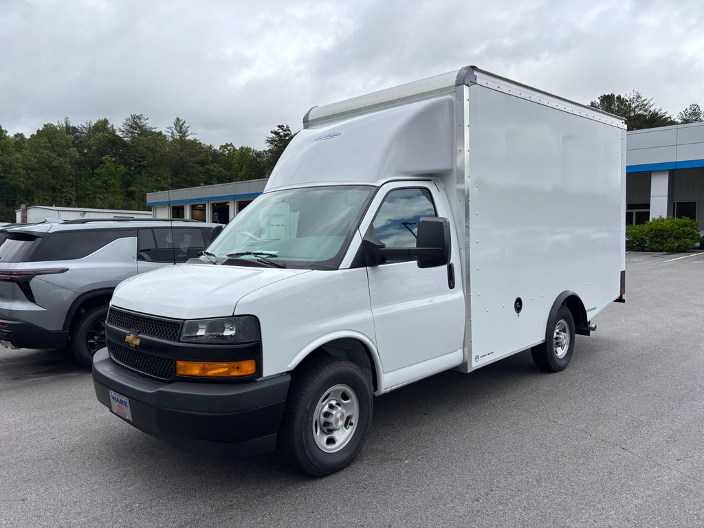 2026 Chevrolet Express 3500 139" WB's photo