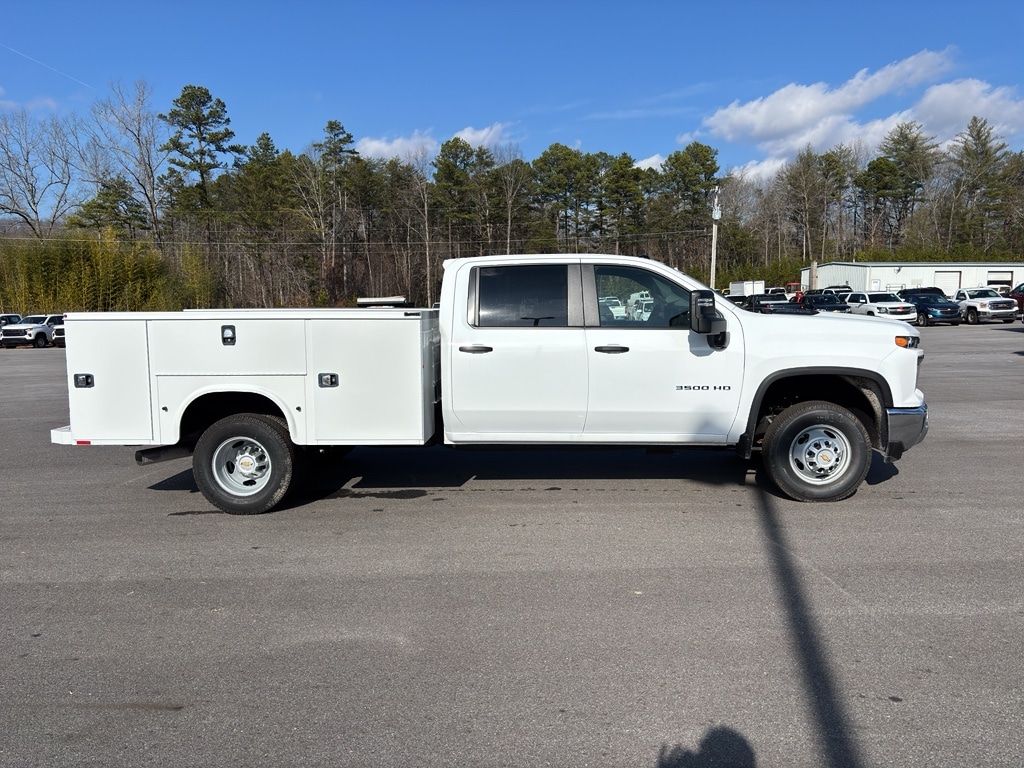 New 2026 Chevrolet Silverado 3500 HD Chassis Cab Work Truck Truck