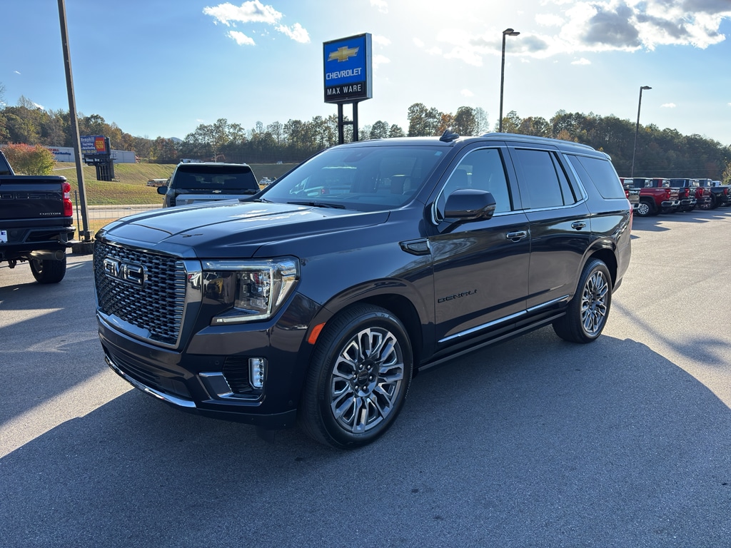 2024 GMC Yukon Denali Ultimate's photo