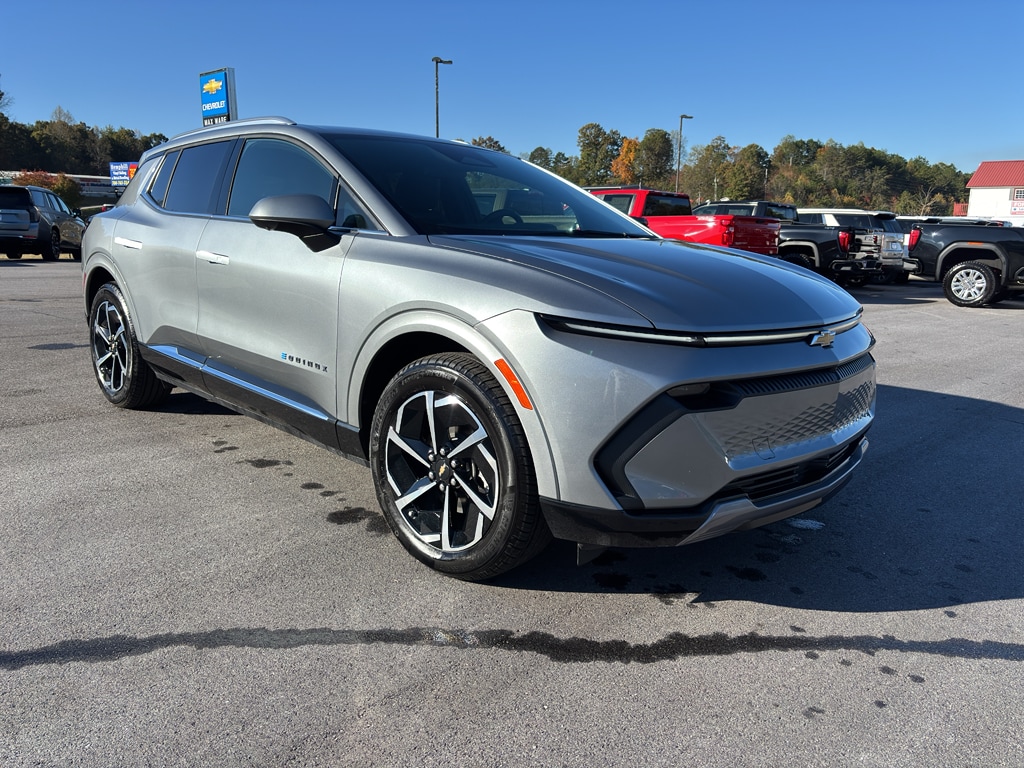 Used 2025 Chevrolet Equinox EV LT SUV