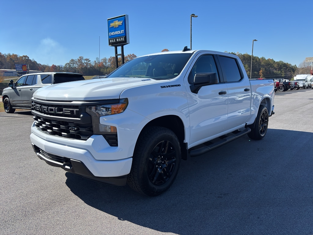 New 2026 Chevrolet Silverado 1500 Custom Truck