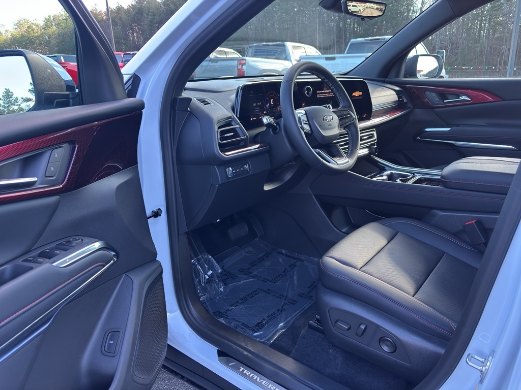 2026 Chevrolet Traverse Z71 - Photo 9