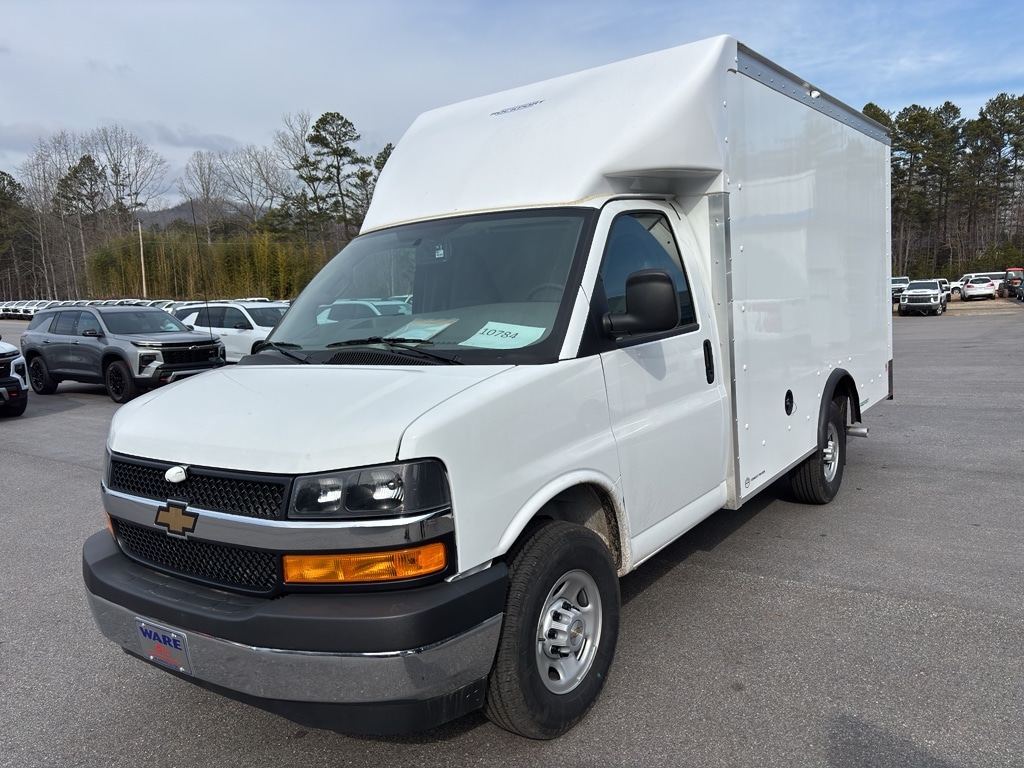 2025 Chevrolet Express 3500 139" WB's photo