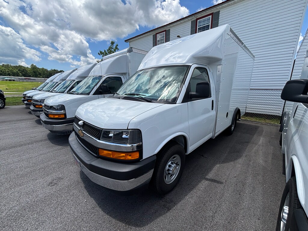New 2025 Chevrolet Express Cutaway 3500 1WT Cutaway Van