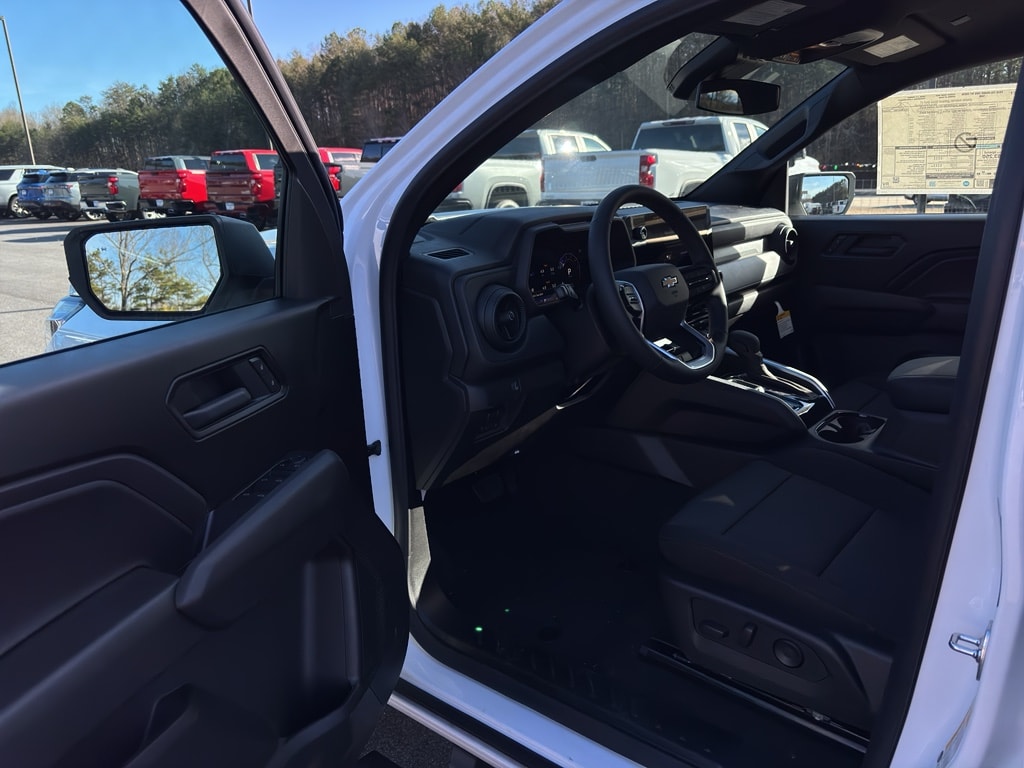 2026 Chevrolet Colorado Work Truck - Photo 10