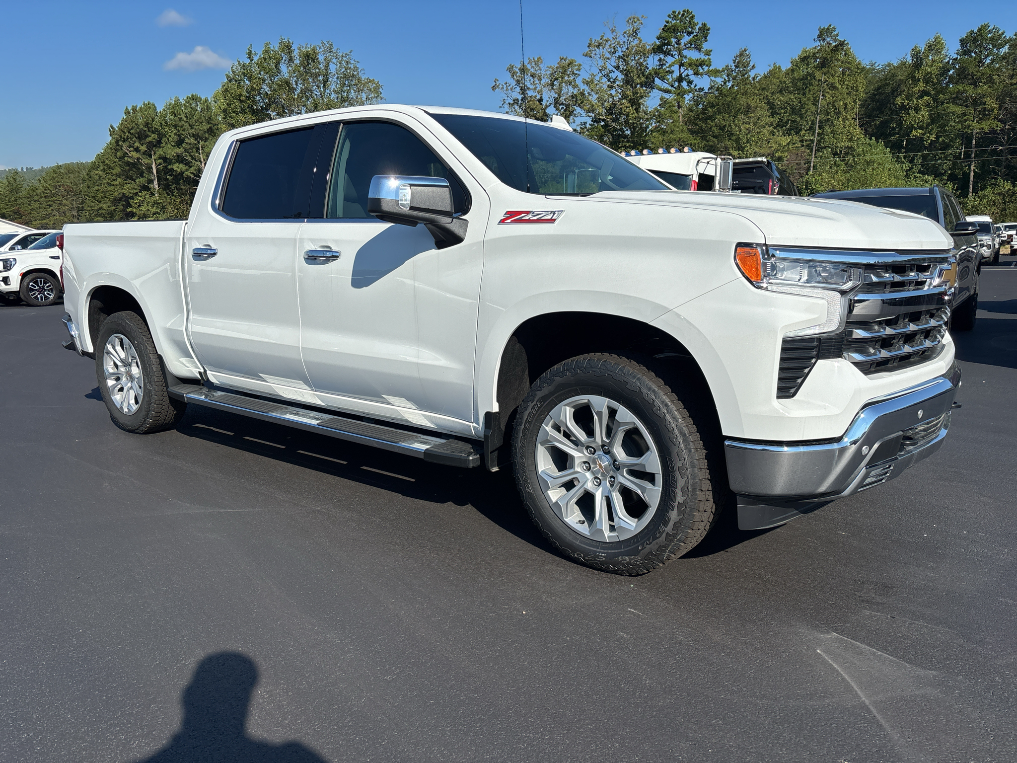2026 Chevrolet Silverado 1500 LTZ - Photo 17