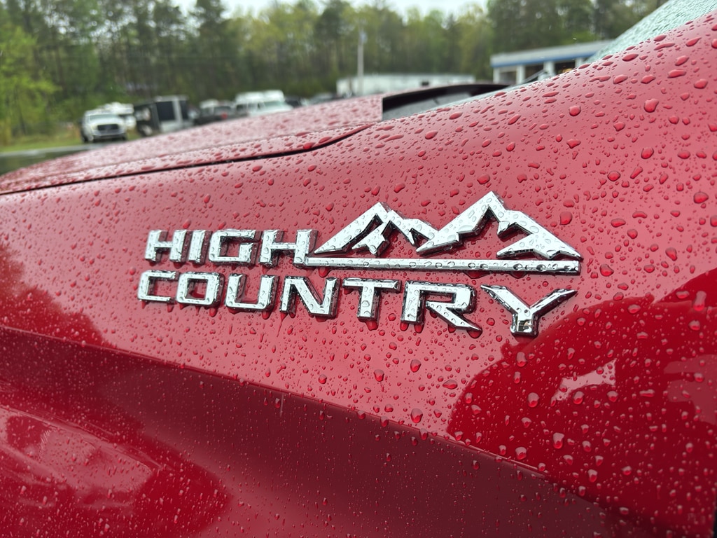 2025 Chevrolet Silverado 1500 High Country - Photo 11