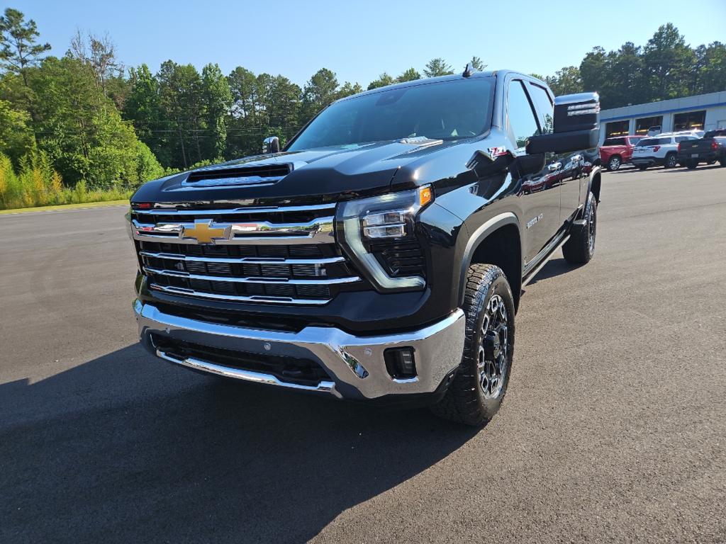 Used 2024 Chevrolet Silverado 2500HD LTZ with VIN 2GC4YPEY5R1116149 for sale in Blairsville, GA