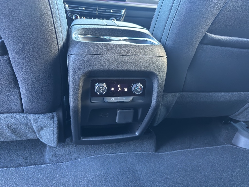 2026 Chevrolet Traverse Z71 - Photo 17