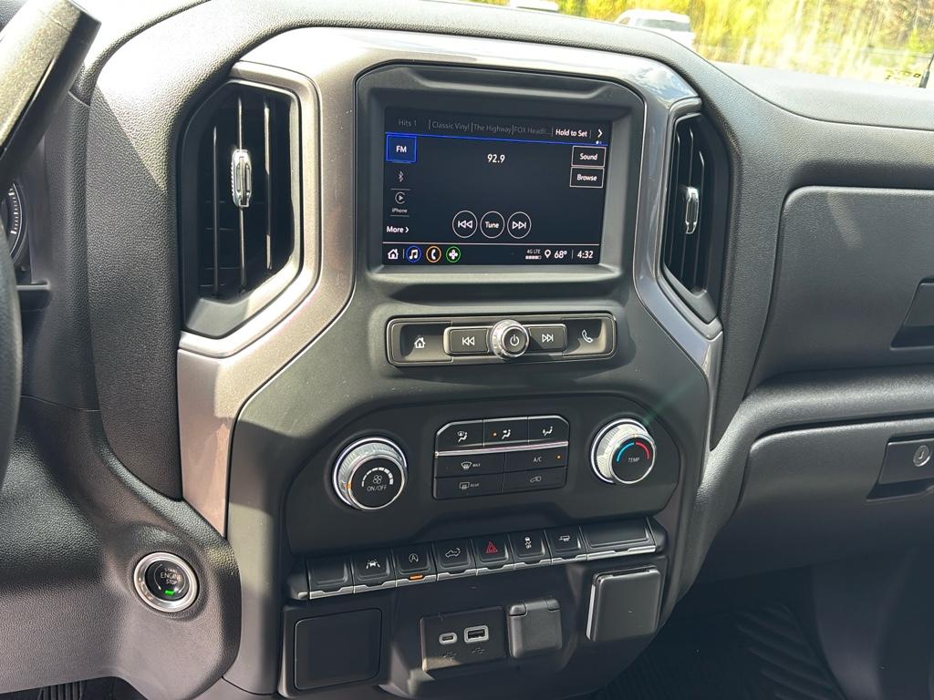 2023 Chevrolet Silverado 1500 Custom - Photo 16