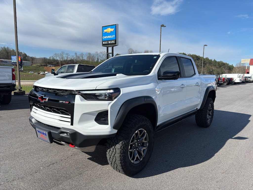 2024 Chevrolet Colorado Truck 