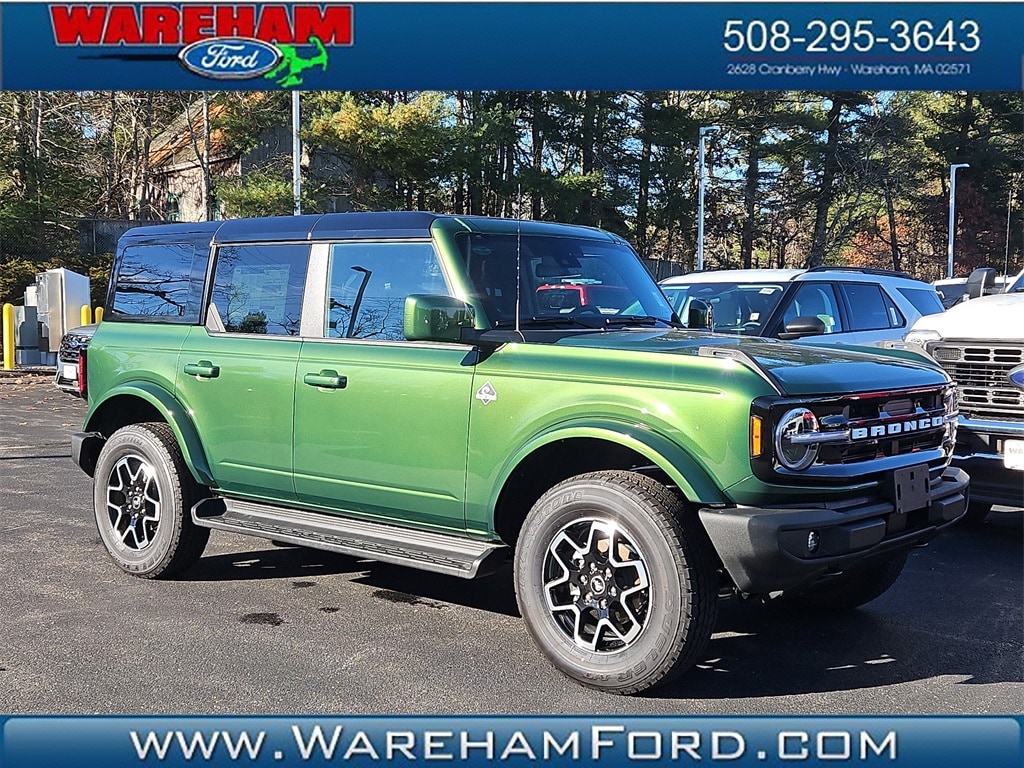 2025 Ford Bronco 4-Door Outer Banks's photo