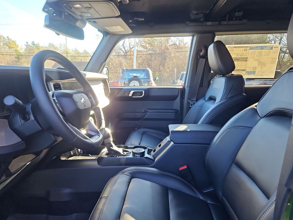 2025 Ford Bronco 4-Door Outer Banks - Photo 19