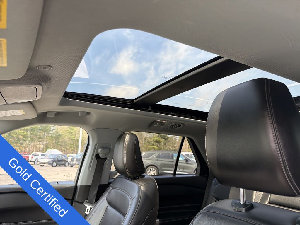 2022 Ford Explorer XLT - Photo 9