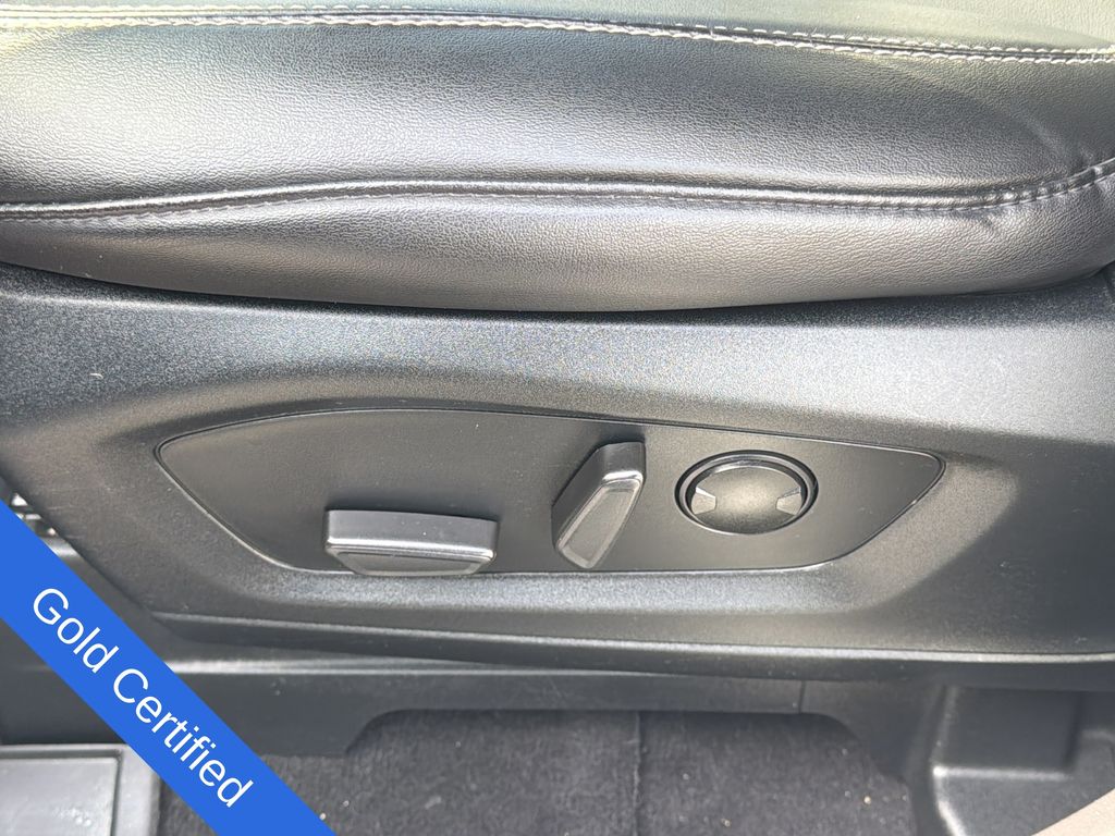2022 Ford Explorer XLT - Photo 18