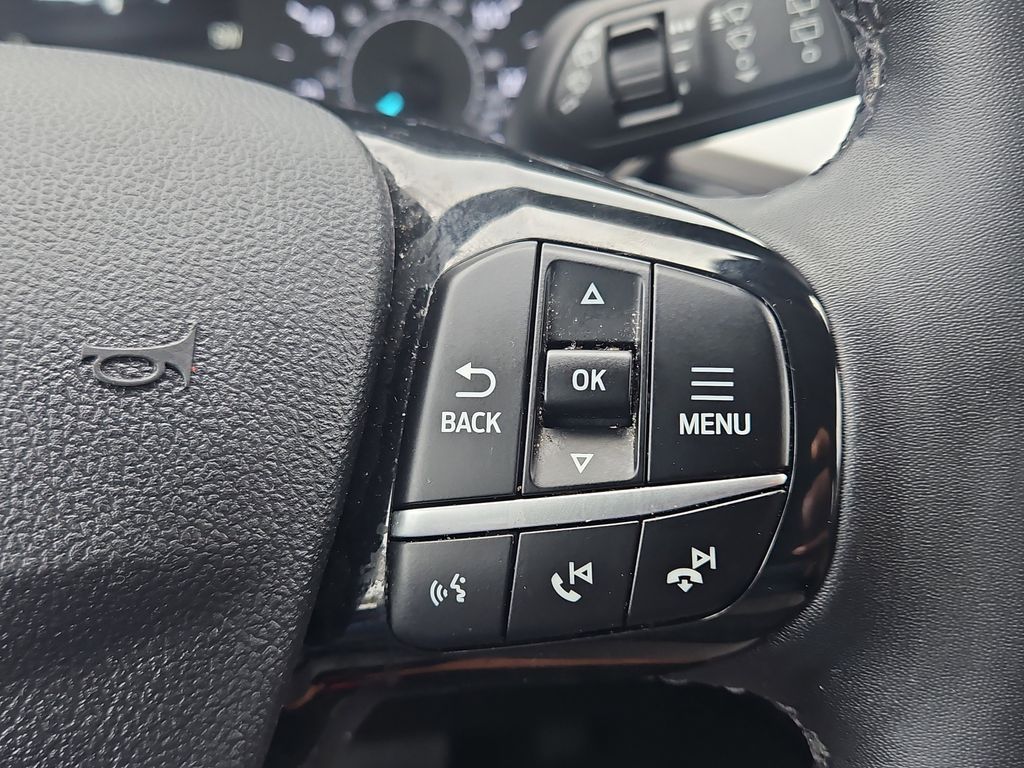 2022 Ford Escape SE - Photo 18