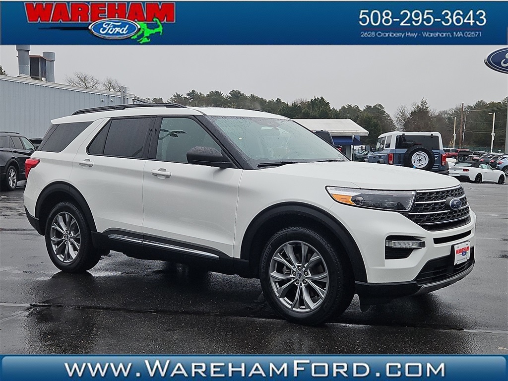 2022 Ford Explorer XLT's photo