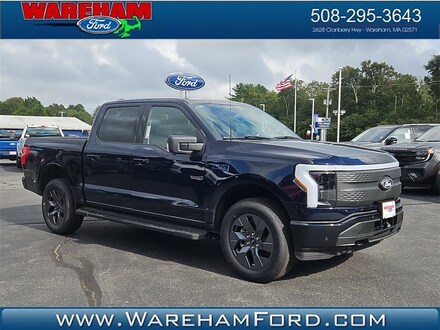 2025 Ford F-150 Lightning Flash TRUCK