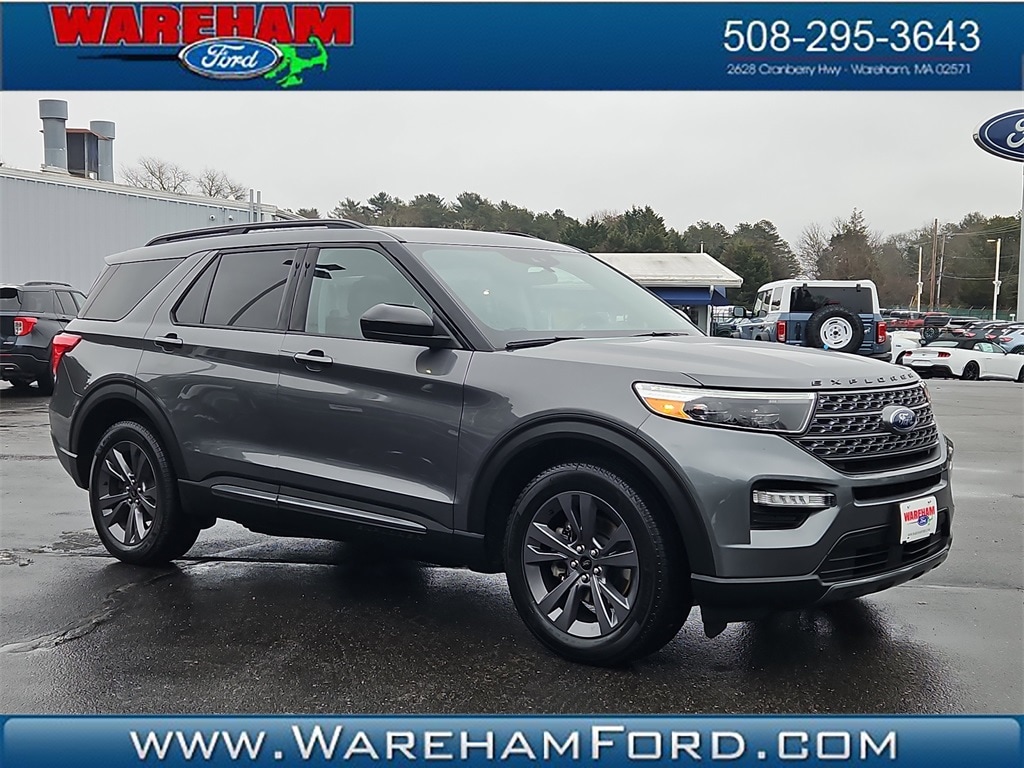 2023 Ford Explorer XLT's photo
