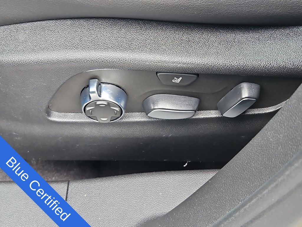 2022 Cadillac XT4 Sport - Photo 19