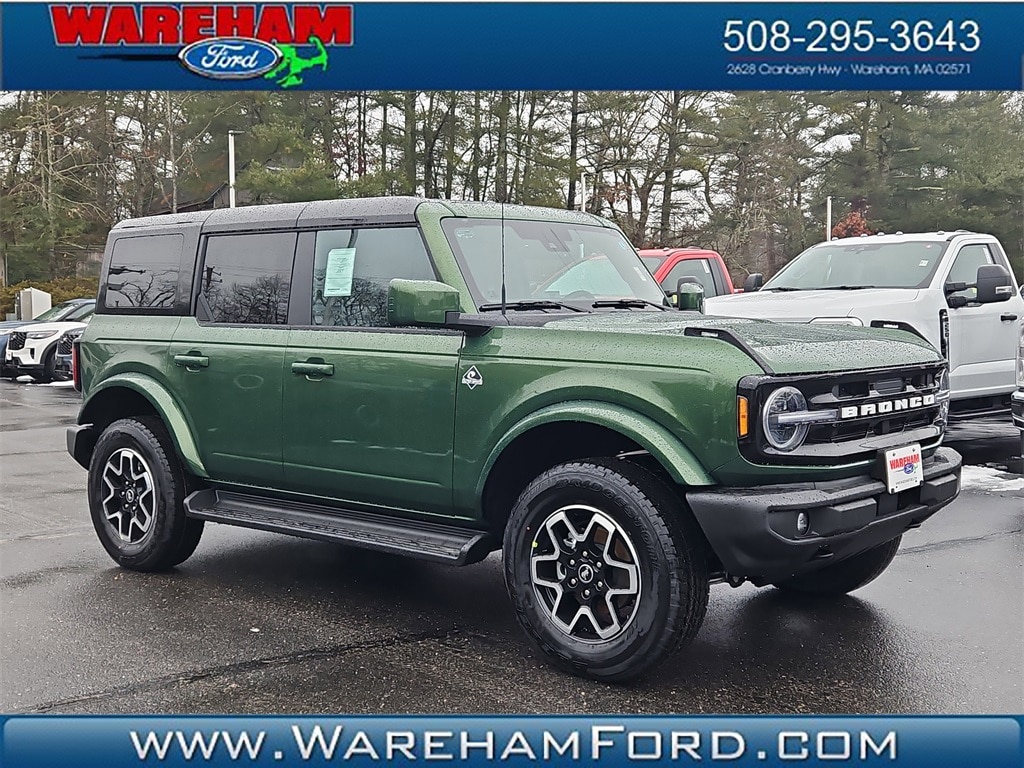 2025 Ford Bronco 4-Door Outer Banks's photo
