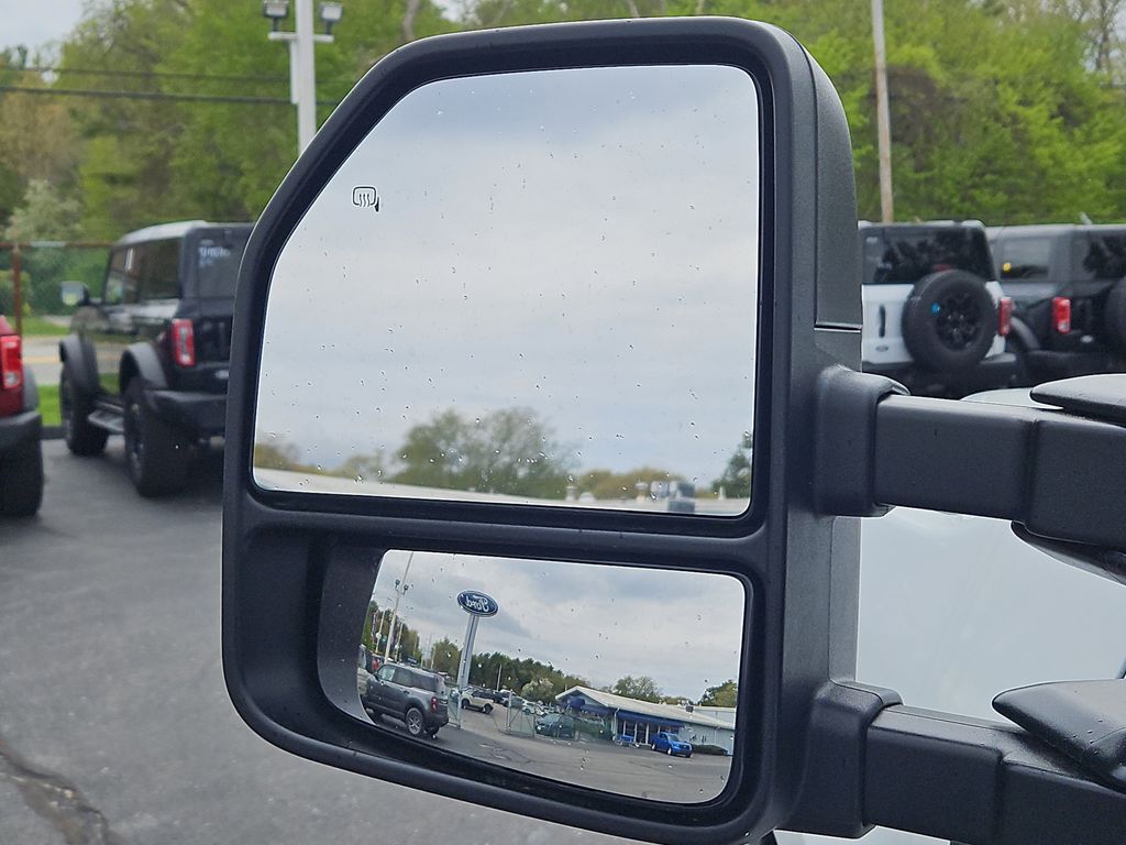 2026 Ford F-350 Super Duty XL - Photo 15