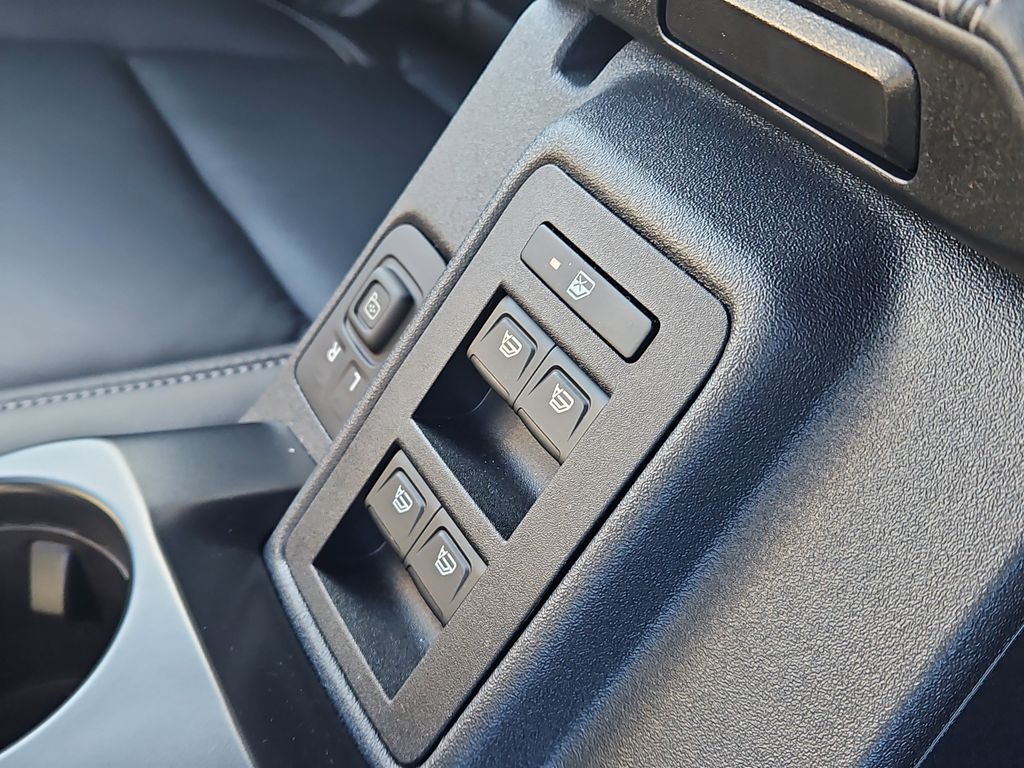 2025 Ford Bronco 4-Door Outer Banks - Photo 16