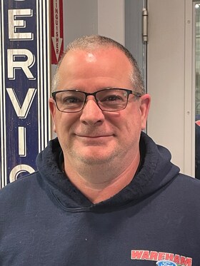 Staff member Ian Kilgour from ID_4c99f1585c38