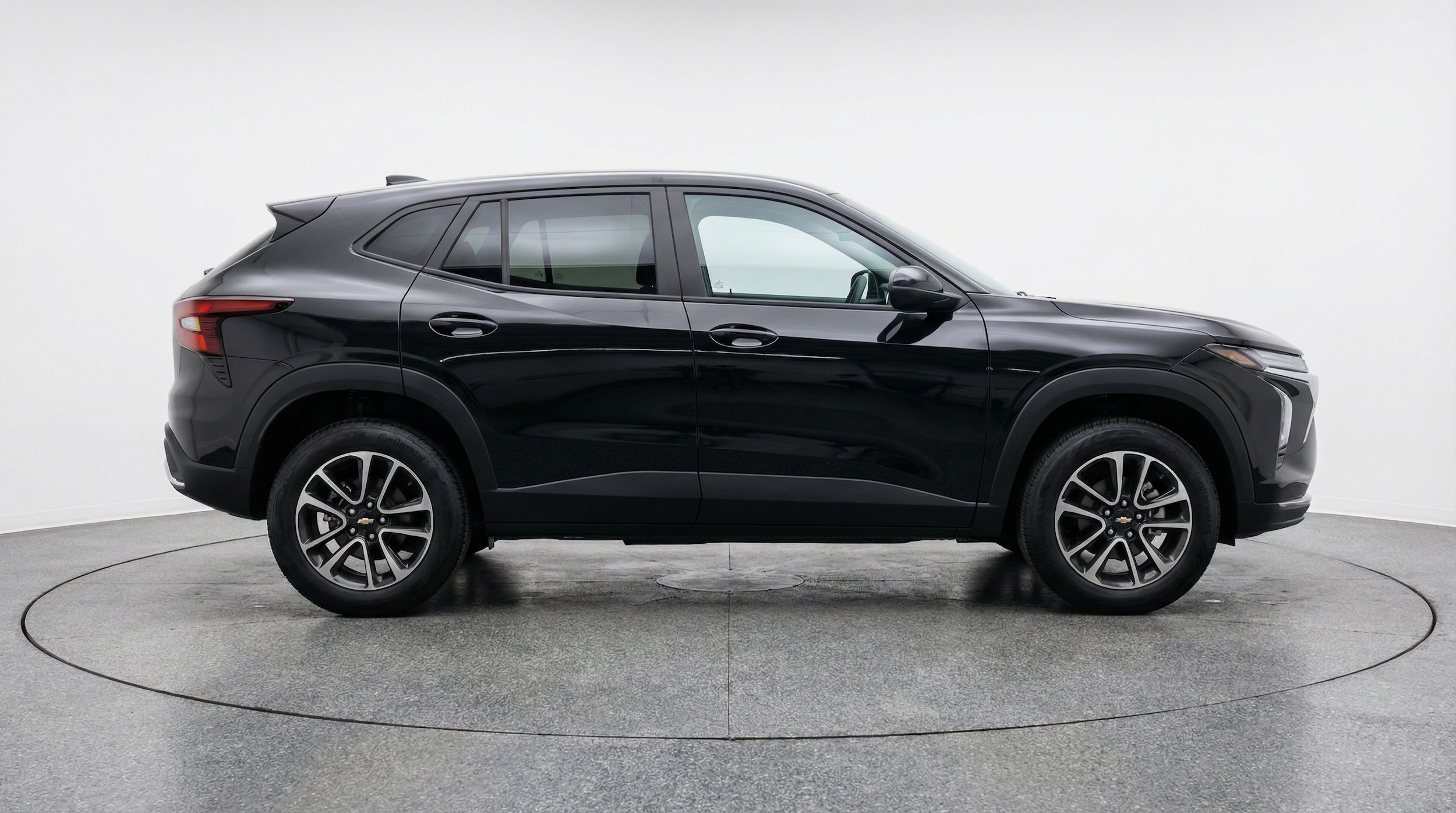 Thumbnail: 2025 Chevrolet TrailBlazer - 8