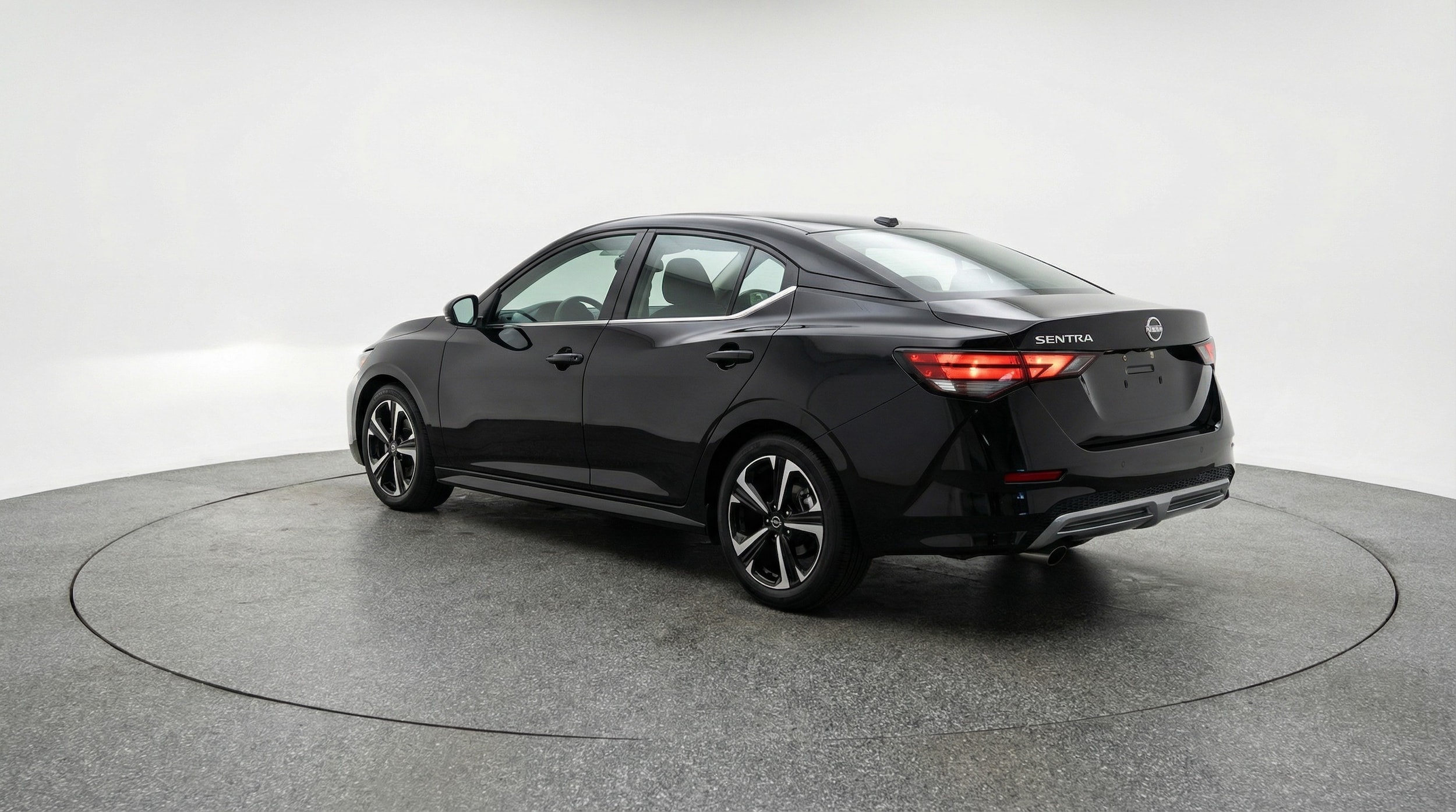 Thumbnail: 2025 Nissan Sentra - 5