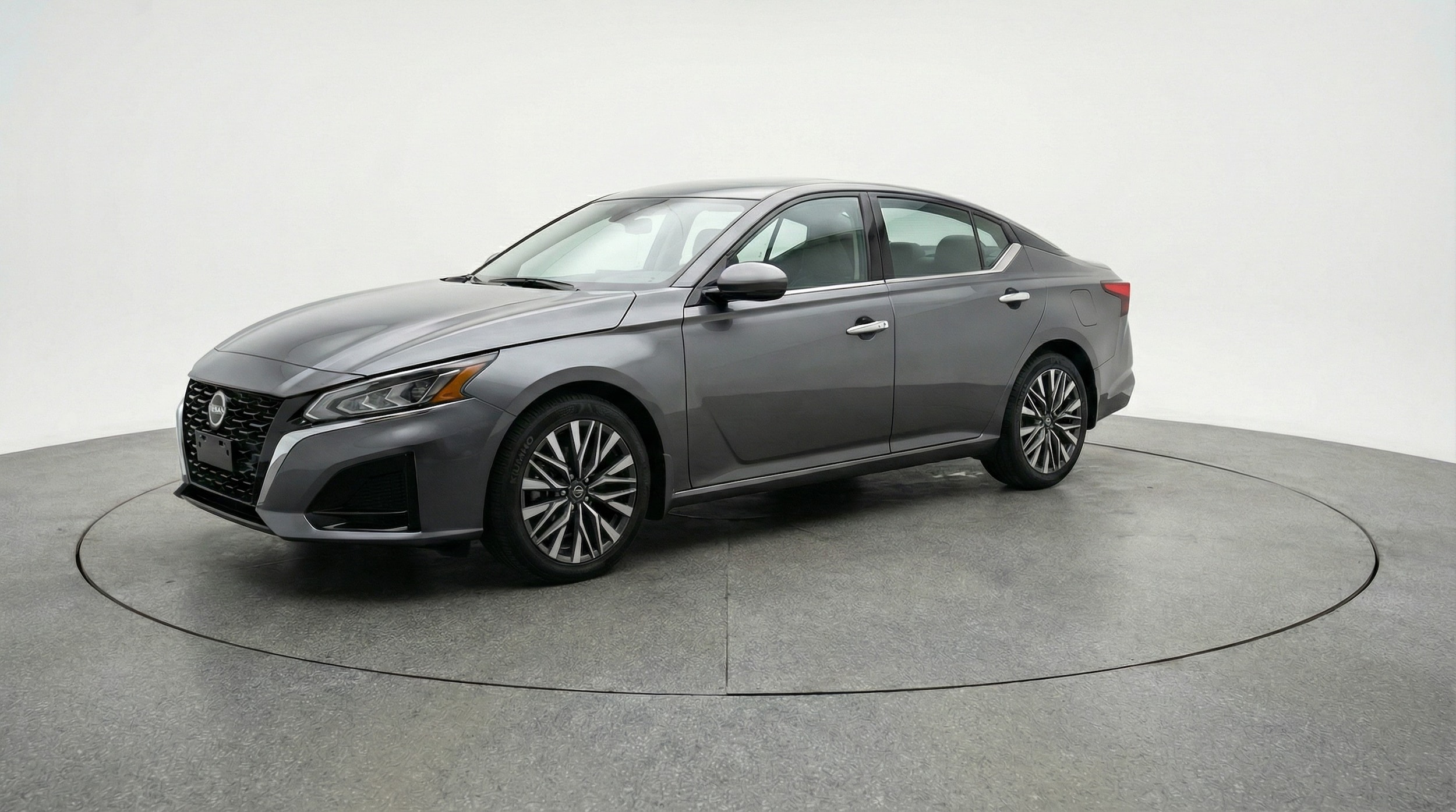 Thumbnail: 2025 Nissan Altima - 3
