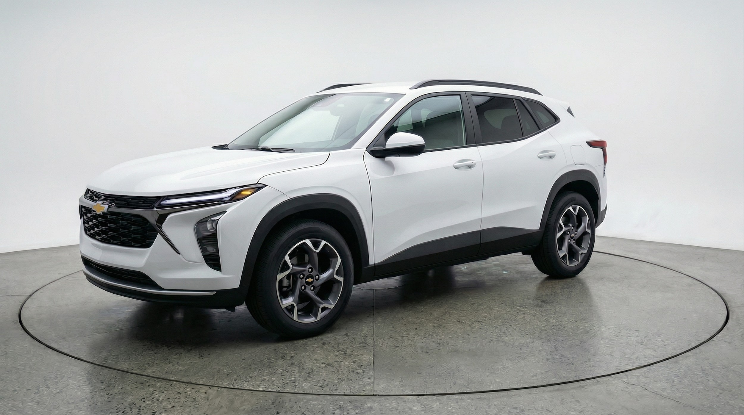 Thumbnail: 2025 Chevrolet Trax - 3