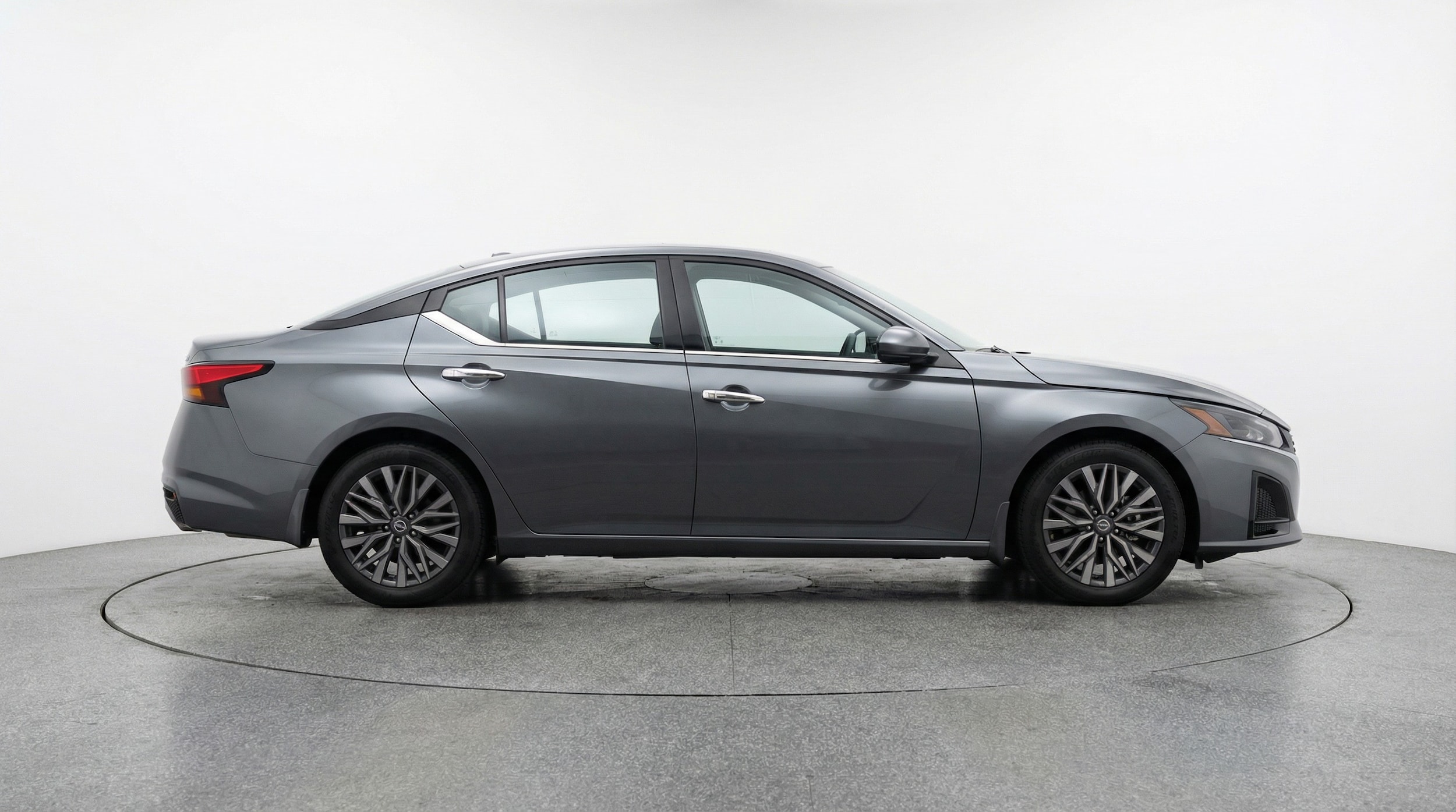 Thumbnail: 2025 Nissan Altima - 8