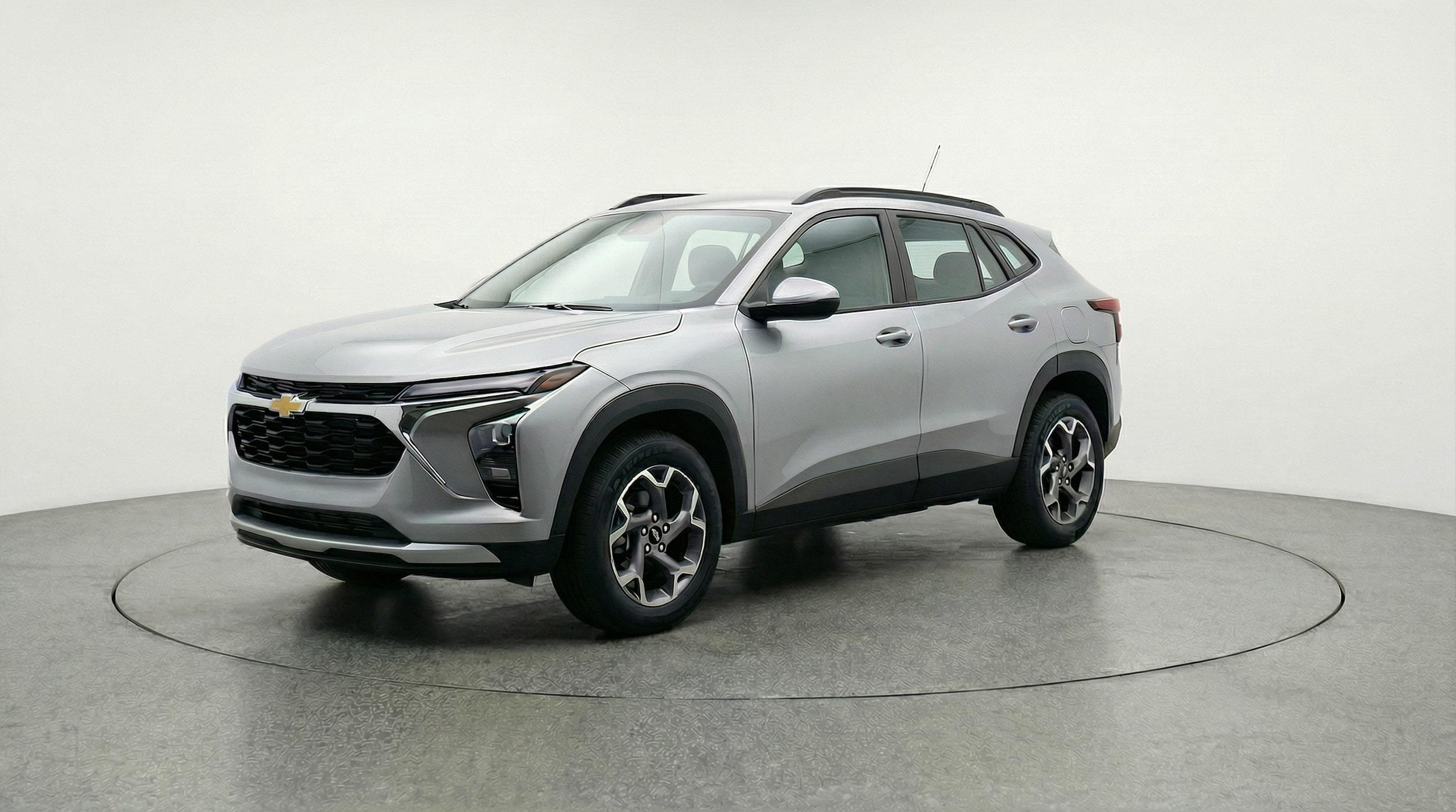 Thumbnail: 2025 Chevrolet Trax - 3